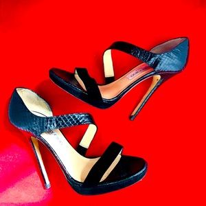 JIMMY CHOO Blk Snake Skin n Velvet Sexy Stilettos